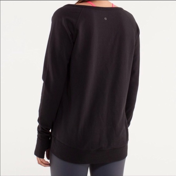 Lululemon Meditate L/S Pullover Sweatshirt High/Low Black French Terry Sz 10 - Picture 4 of 8